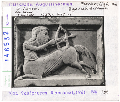 Vorschaubild Toulouse: Augustinermuseum, Flachrelief aus St. Sernin, Kentaur 